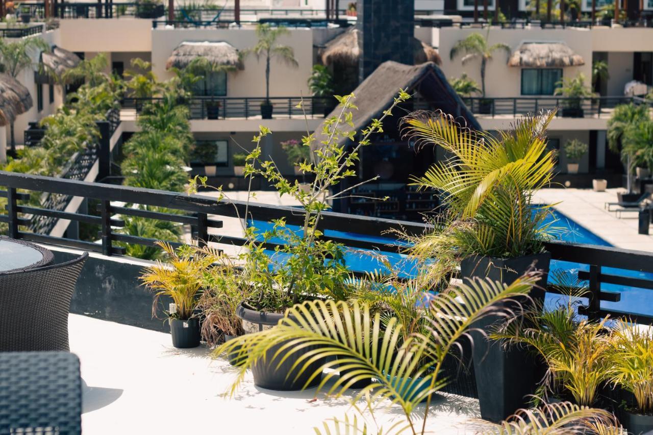 Aldea Thai Beachfront Condos Playa del Carmen Exterior foto