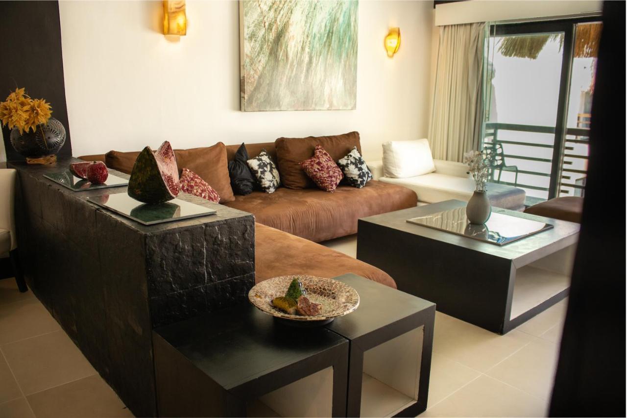Aldea Thai Beachfront Condos Playa del Carmen Exterior foto