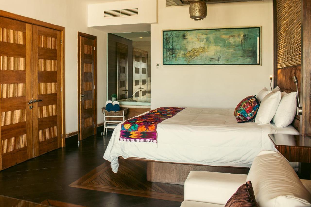 Aldea Thai Beachfront Condos Playa del Carmen Exterior foto