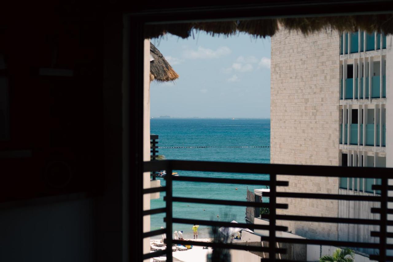 Aldea Thai Beachfront Condos Playa del Carmen Exterior foto