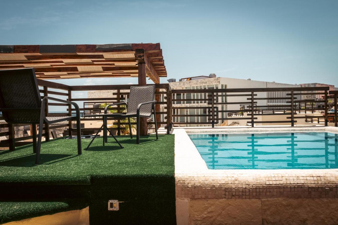 Aldea Thai Beachfront Condos Playa del Carmen Exterior foto